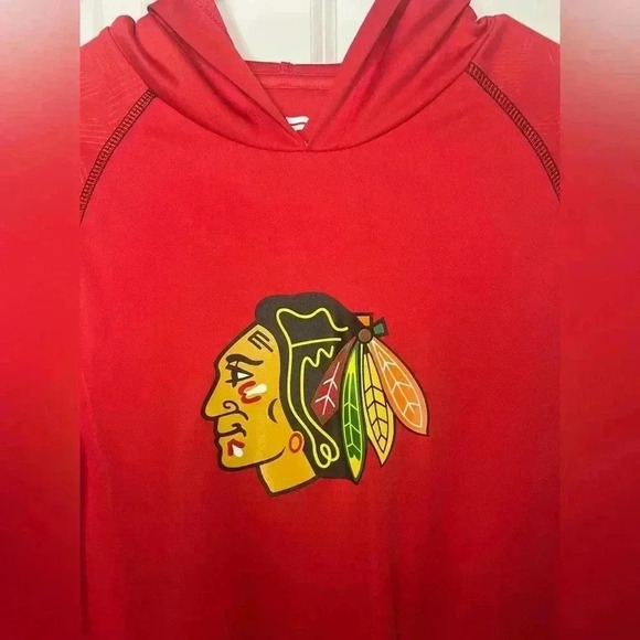 Fanatics Chicago Blackhawk’s Men’s Athletic Long Sleeve Hoodie Shirt - Picture 3 of 6